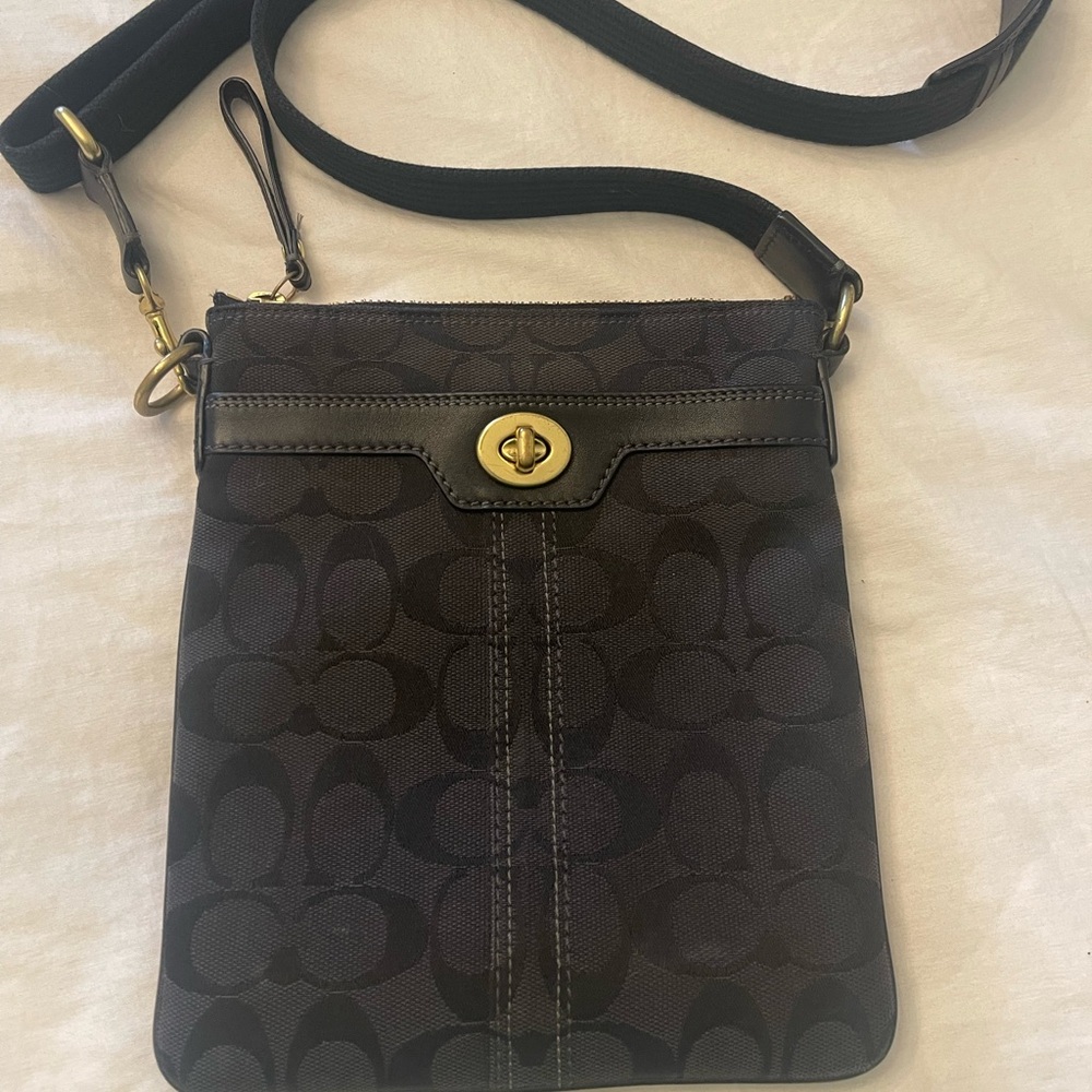 Coach Vintage Y2K crossbody bag in black canvas signature C logo NEW Condition